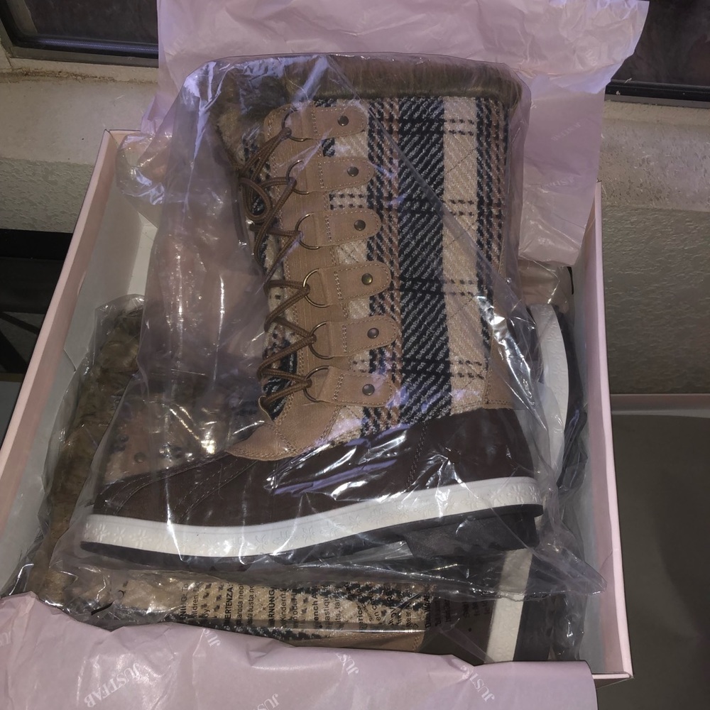 Just Fab Marley Quilted Faux Fur Snow Boots 5.5